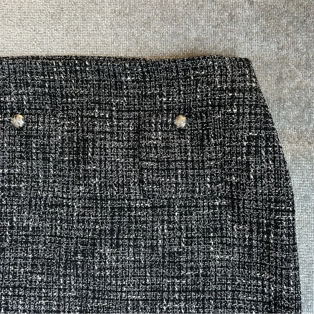 Lauren Ralph Lauren Women’s Black and White Bouclé Pencil Miniskirt, Size 18W